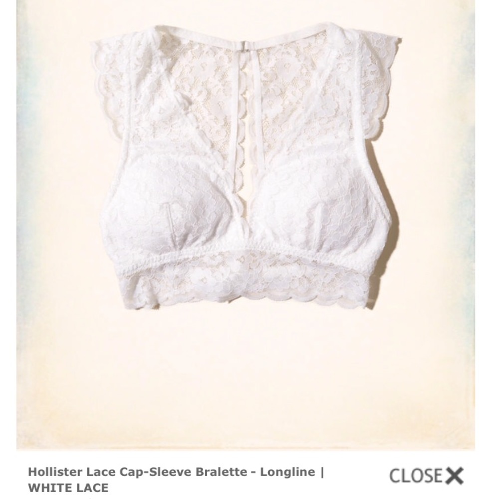 Hollister Gilly Hicks Lace Cap-Sleeve Bralette